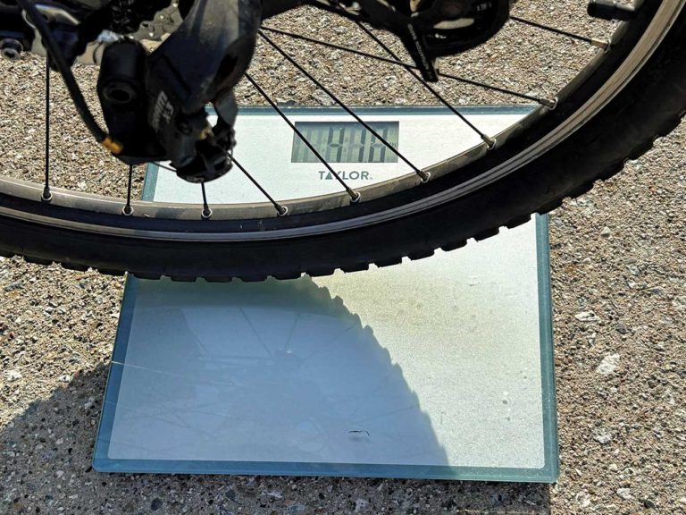 bicycle new year resolution