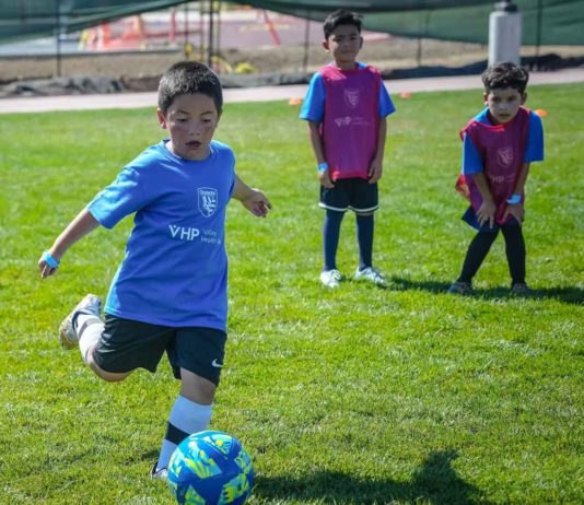 Gilroy kicks it with the ‘Quakes