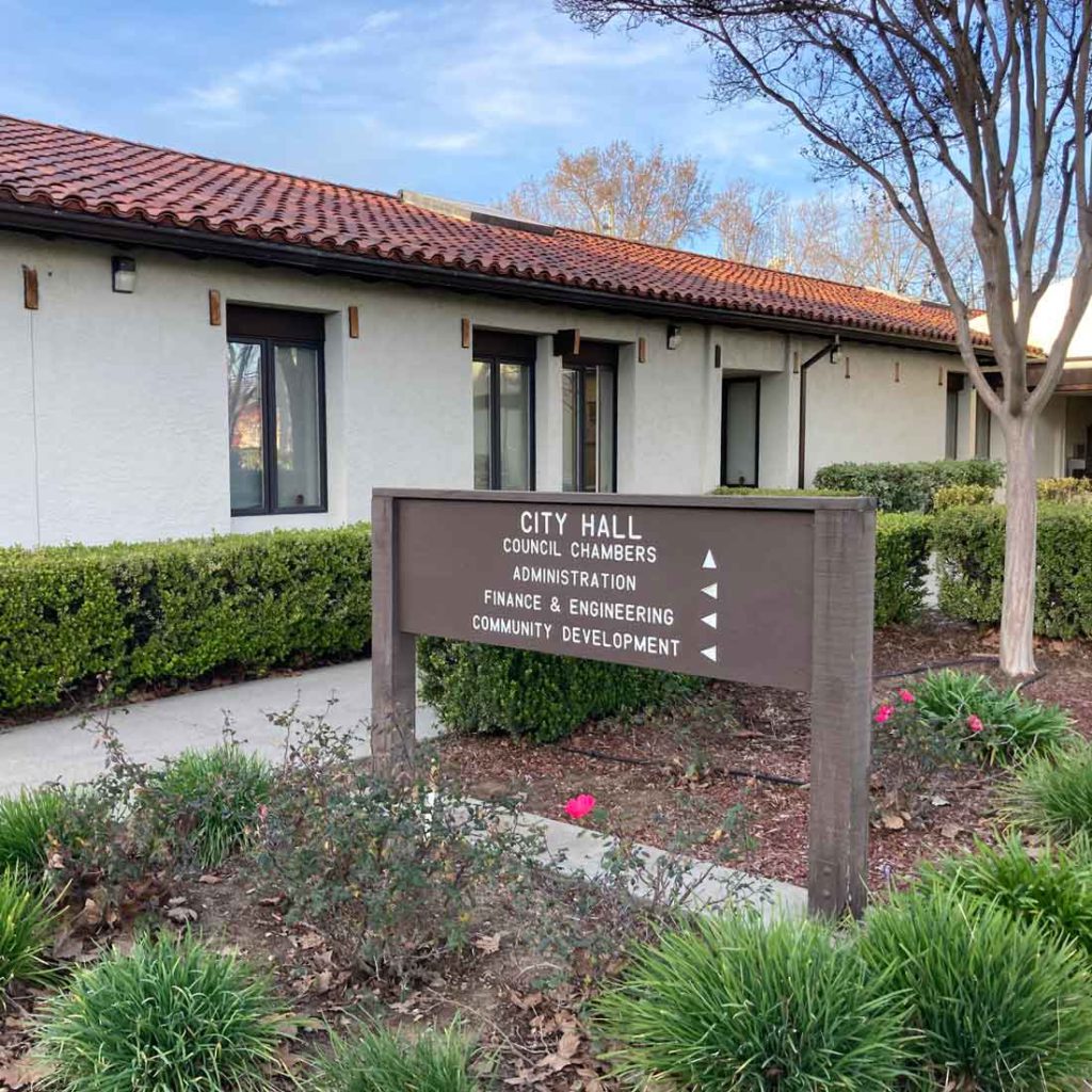 Image for display with article titled Gilroy City Council Transitions to District Elections