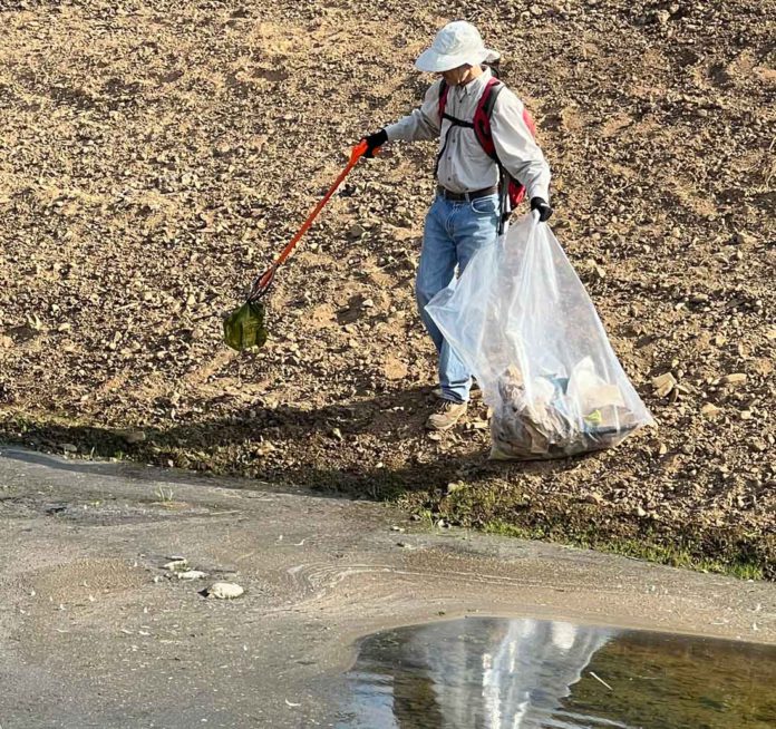 Coastal Cleanup Day