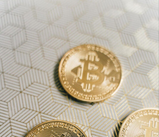 Bitcoin continues its historic losing streak